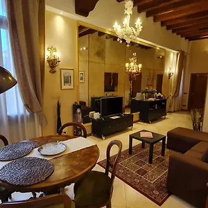 https://residenza-ca-brighella.hotelinveneto.com